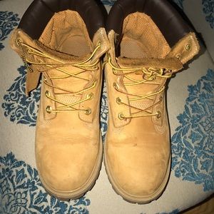 TIMBERLAND BOOTS